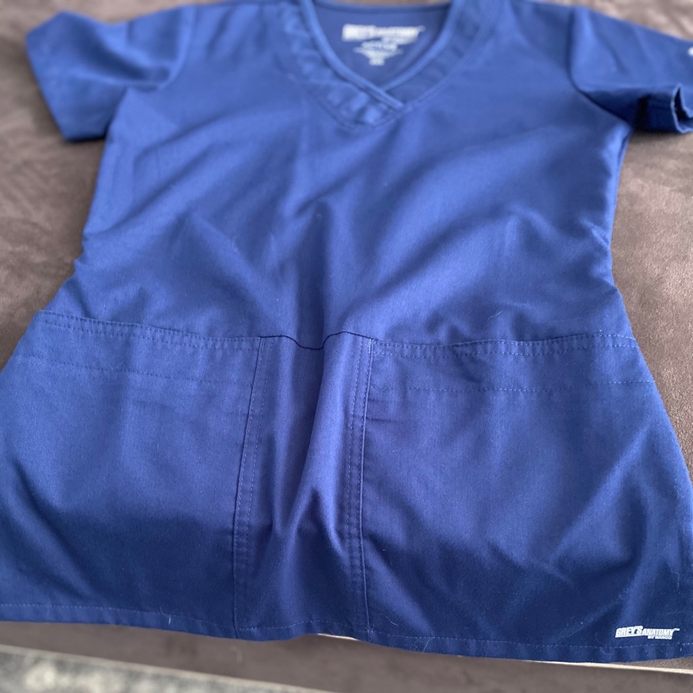 Greys Anatomy Women’s Scrub Top / Gently Used ✨